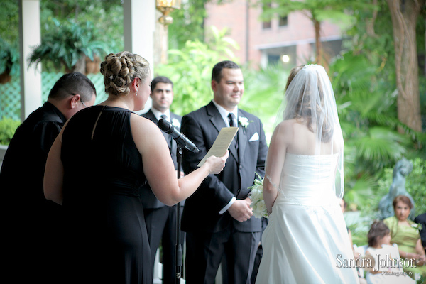 Best Courtyard Lake Lucerne - IW Phillips House Wedding photographer - Sandra Johnson (SJFoto.com)